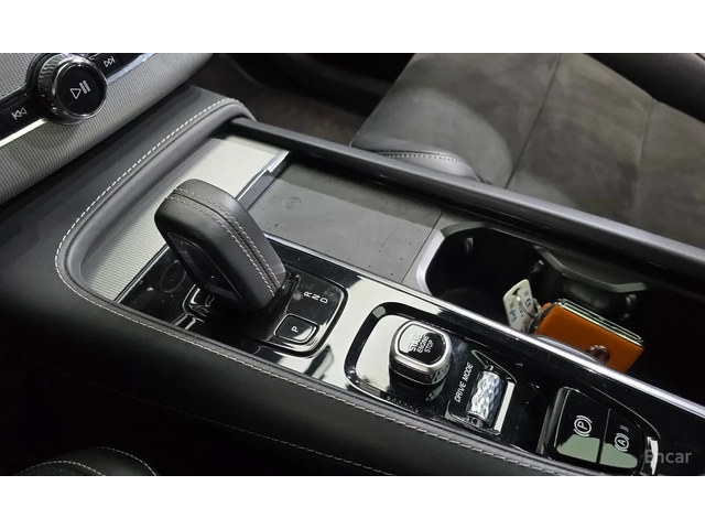 Volvo Xc90 T-8* R-DESIGN* FULL - автомобили, коли, обяви за нови и употребявани 9