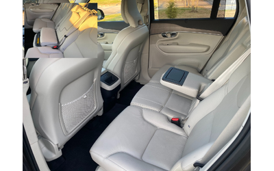Volvo XC90 B5/ AWD/ MHEV/ Plus Dark - автомобили, коли, обяви за нови и употребявани 10