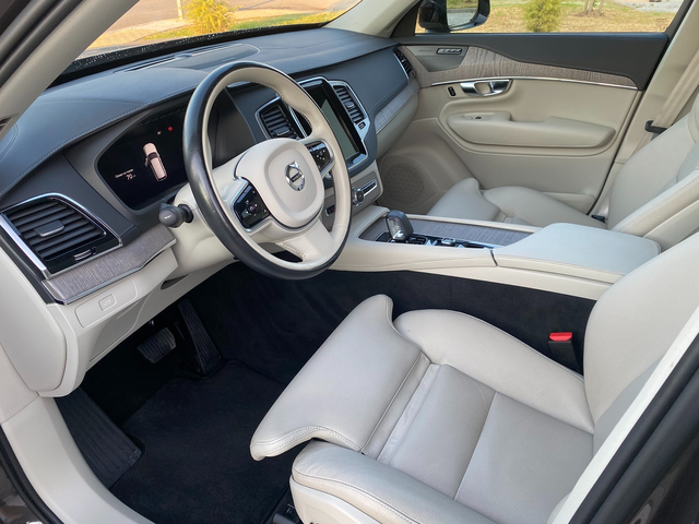 Volvo XC90 B5/ AWD/ MHEV/ Plus Dark - автомобили, коли, обяви за нови и употребявани 8