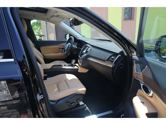 Volvo XC90 XC90 - автомобили, коли, обяви за нови и употребявани 7