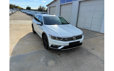 VW Alltrack 2.0tdi 150k.c* 4x4* Digital* Panorama* Highline* - автомобили, коли, обяви за нови и употребявани 11