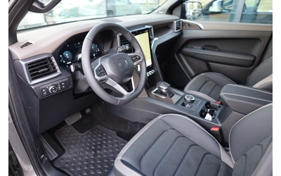 VW Amarok NEW* STYLE* IQ LED LIGHTS* HARMAN/KARDON* 360* - автомобили, коли, обяви за нови и употребявани 9