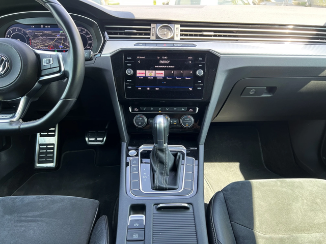 VW Arteon R-LINE, 1.5 TSI - автомобили, коли, обяви за нови и употребявани 13