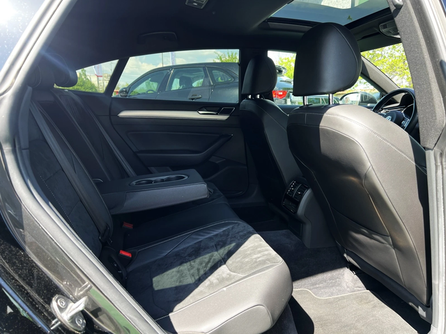 VW Arteon R-LINE, 1.5 TSI - автомобили, коли, обяви за нови и употребявани 9