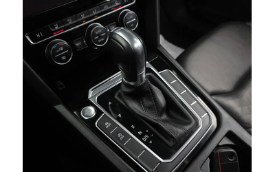 VW Arteon 2.0 TDI Premium - автомобили, коли, обяви за нови и употребявани 8