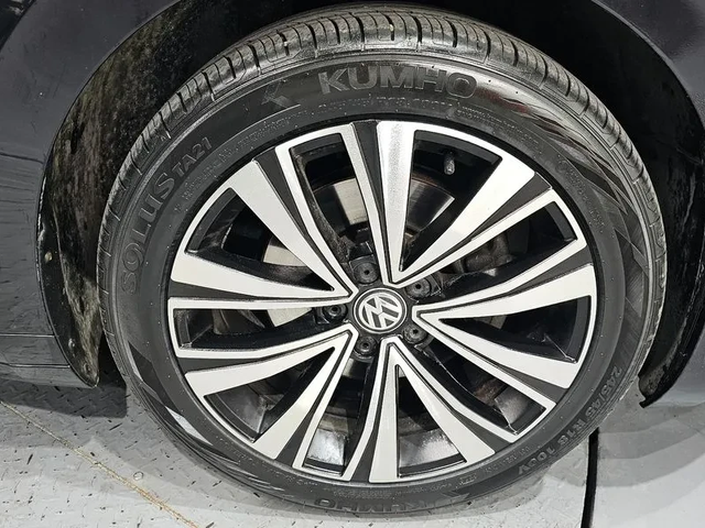 VW Arteon 2.0 Tdi Premium - автомобили, коли, обяви за нови и употребявани 4