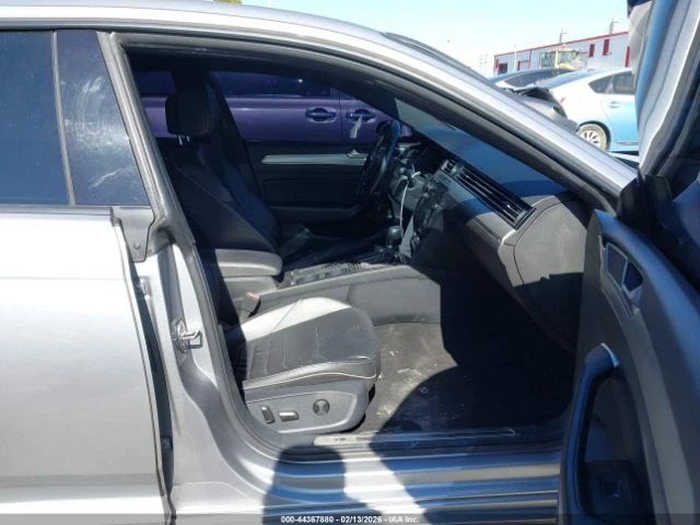 VW Arteon SEL* R-LINE* ПОДГРЕВ* КАМЕРА* ШИБИДАХ* КЕЙЛЕС - автомобили, коли, обяви за нови и употребявани 9