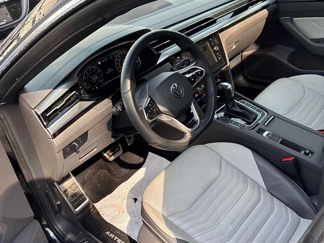 VW Arteon Execline| ОТ ПРЕДСТАВИТЕЛСТВО| DISTR| КЛИП| CARFAX - автомобили, коли, обяви за нови и употребявани 4