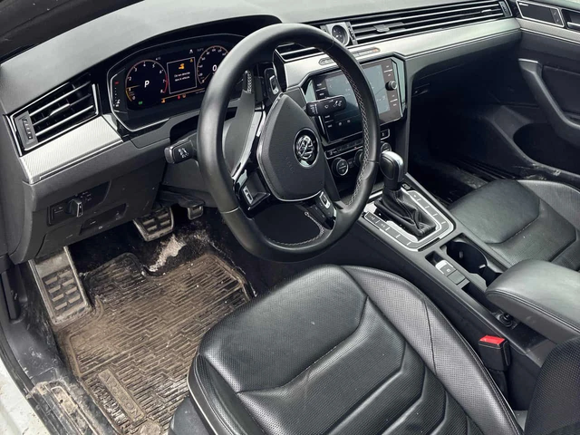 VW Arteon Execline / dynaudio /ОБДУХВАНЕ/ ГУМИ С ДЖАНТИ - автомобили, коли, обяви за нови и употребявани 4