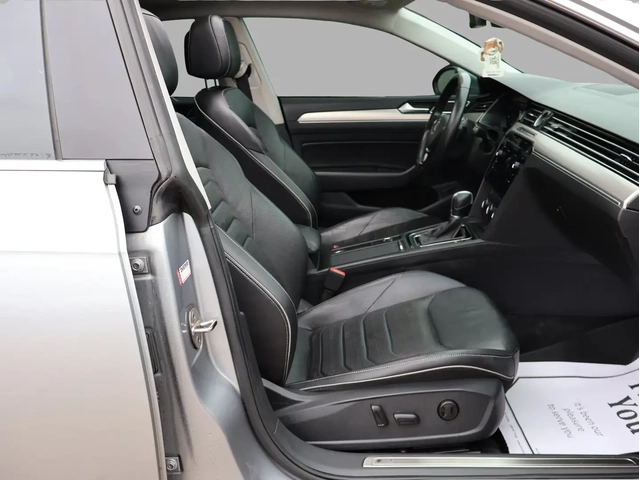 VW Arteon - автомобили, коли, обяви за нови и употребявани 15