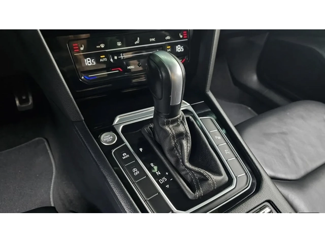 VW Arteon 2.0 TDI 4MOTION / R-line / 360 КАМЕРИ / ПАНОРАМА - автомобили, коли, обяви за нови и употребявани 7