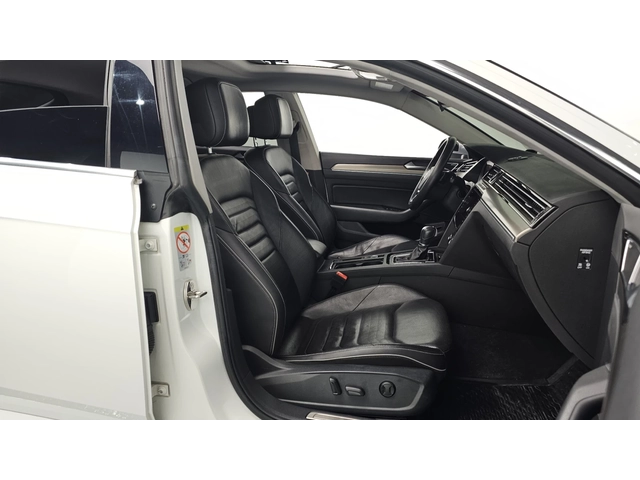 VW Arteon PRESTIGE* HUD* МАСАЖ* ОБДУХ* 360* DIS* КРАЙНА ЦЕНА - автомобили, коли, обяви за нови и употребявани 14