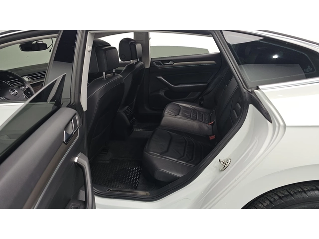 VW Arteon PRESTIGE* HUD* МАСАЖ* ОБДУХ* 360* DIS* КРАЙНА ЦЕНА - автомобили, коли, обяви за нови и употребявани 16