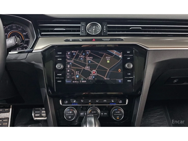 VW Arteon 2.0 TDI* PRESTIGE* МАСАЖ* ОБДУХ* БЕЗ ИНЦИДЕНТИ - автомобили, коли, обяви за нови и употребявани 12