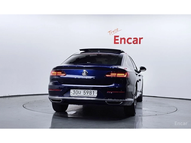 VW Arteon 2.0 TDI* PRESTIGE* МАСАЖ* ОБДУХ* БЕЗ ИНЦИДЕНТИ - автомобили, коли, обяви за нови и употребявани 2