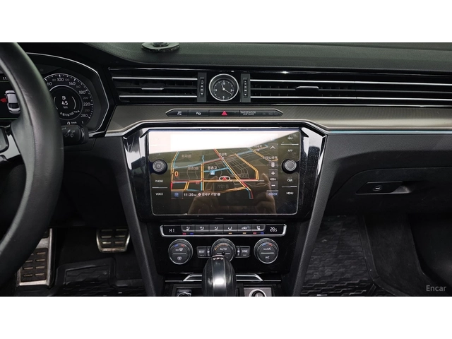 VW Arteon Prestige* 2.0TDI* ПОДГРЕВ* ОБДУХ* 360* МАСАЖИ* HUD - автомобили, коли, обяви за нови и употребявани 11