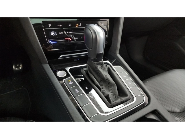 VW Arteon 2.0 TDI* HUD* 360* МАСАЖИ* КОЖА* ОБДУХВ* ПАНО - автомобили, коли, обяви за нови и употребявани 6