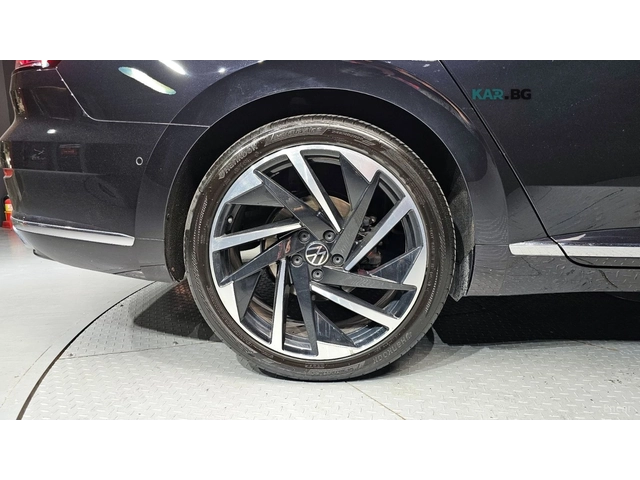 VW Arteon 2.0 TDI R-Line 4Motion - автомобили, коли, обяви за нови и употребявани 4