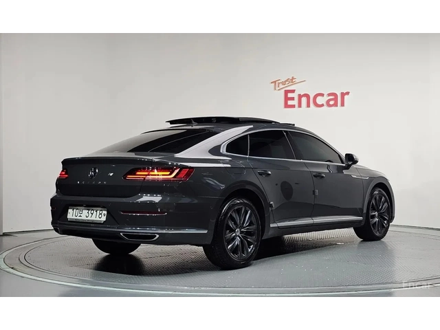 VW Arteon 2.0 TDI Premium | Адаптивен круиз | Обдухване| Мас - автомобили, коли, обяви за нови и употребявани 1