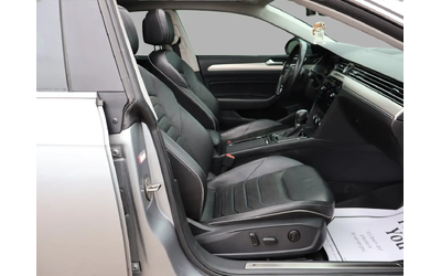 VW Arteon SEL PREMIUM AWD CERTIFIED *ACCIDENT FREE*V.W MAINTAIN* CAMERA NAV BLUETOOTH LEATHER HEATED SEATS SUNROOF CRUISE ALLOYS All Wheel Drive - автомобили, коли, обяви за нови и употребявани 15