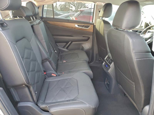 VW ATLAS 2.0L 4 Front-wheel Drive - автомобили, коли, обяви за нови и употребявани 10