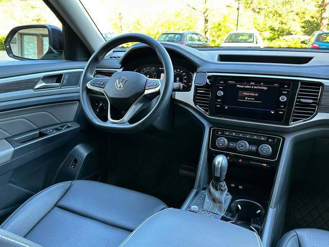 VW Atlas 2.0L 4Motion, R-Line - автомобили, коли, обяви за нови и употребявани 7