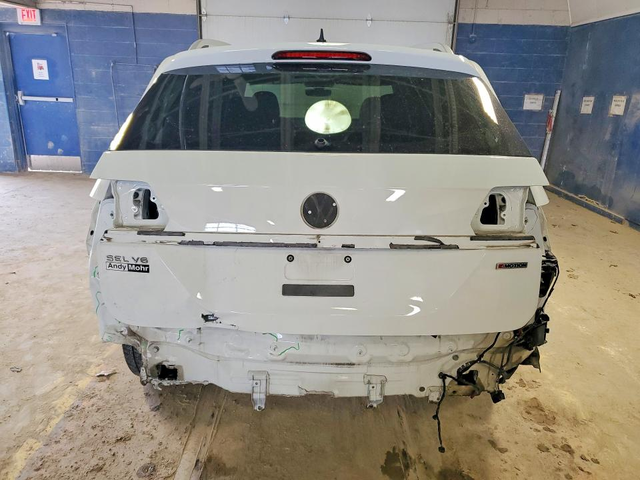 VW Atlas 3.6L 6 ALL WHEEL DRIVE - автомобили, коли, обяви за нови и употребявани 5