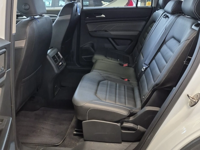 VW Atlas Execline * ПАНОРАМА * СЕРВИЗHA ИСТ * CARFAX - автомобили, коли, обяви за нови и употребявани 8