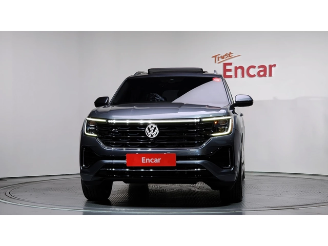 VW Atlas R-LINE| HUD| 360| ПОДГРЕВ| ОБДУХВАНЕ - автомобили, коли, обяви за нови и употребявани 2