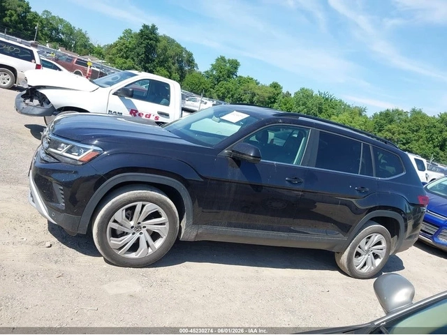 VW Atlas * ПАНО* KEYLESS* Camera* ПОДГРЕВ* - автомобили, коли, обяви за нови и употребявани 3