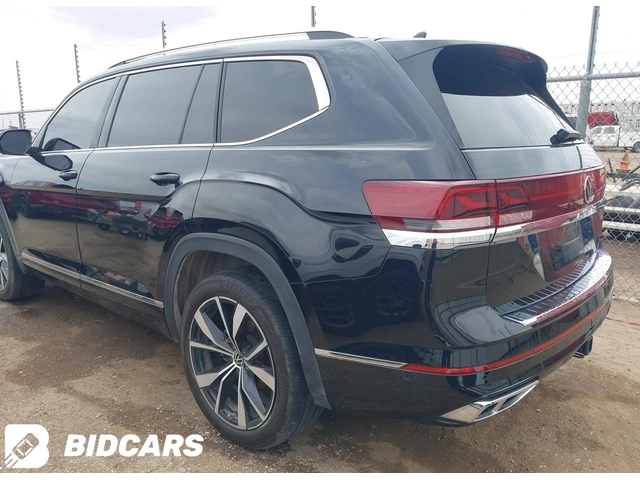 VW Atlas 2.0T SEL Premium R-Line - автомобили, коли, обяви за нови и употребявани 2