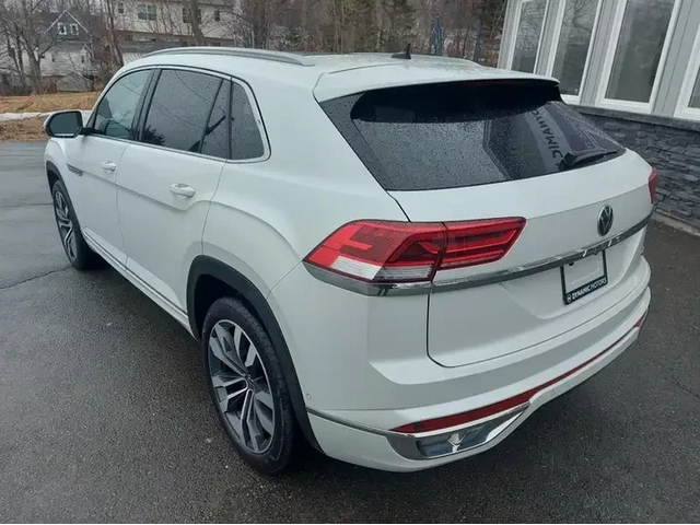 VW Atlas Cross Sport* R-Line!4MOTION* 360* ДИСТРОНИК* ОБДУХ - автомобили, коли, обяви за нови и употребявани 5