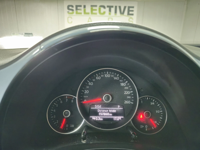 VW Beetle 2.5i AUTOMAT - автомобили, коли, обяви за нови и употребявани 13