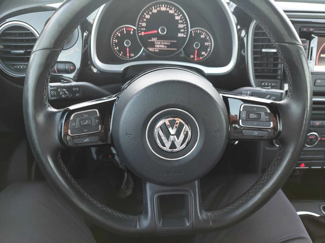 VW Beetle 1, 6TDI 105ps NAVI - автомобили, коли, обяви за нови и употребявани 5