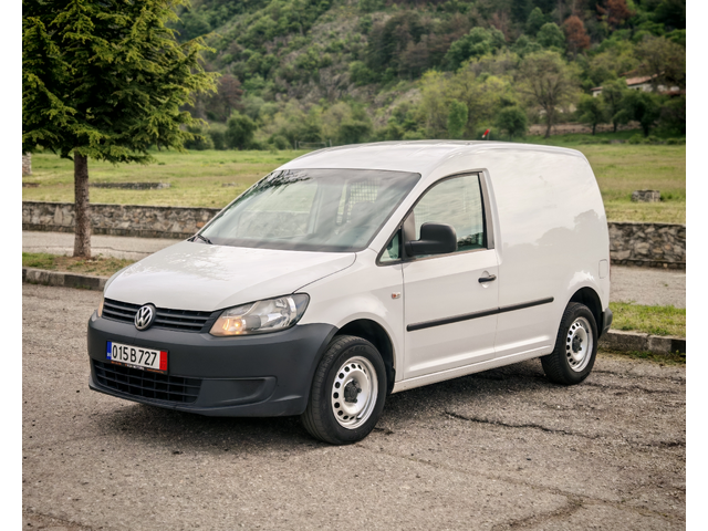 VW Caddy 1.6TDI EURO 5 - автомобили, коли, обяви за нови и употребявани 0