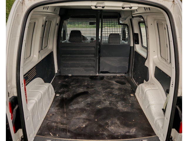 VW Caddy 1.6TDI EURO 5 - автомобили, коли, обяви за нови и употребявани 6