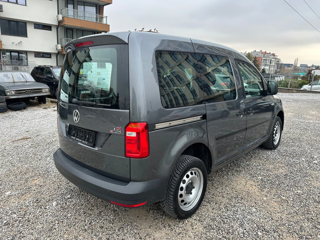 VW Caddy 4х4 АВТОМАТИК - автомобили, коли, обяви за нови и употребявани 4