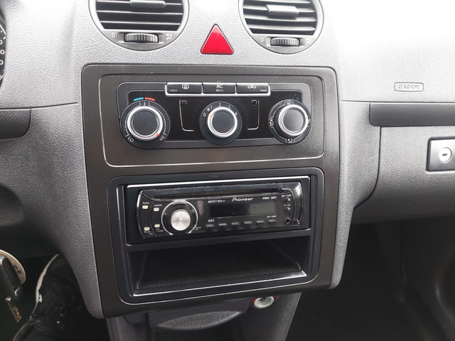 VW Caddy 1, 6TDI  EURO 5 - автомобили, коли, обяви за нови и употребявани 10