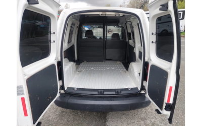 vw-caddy - 5