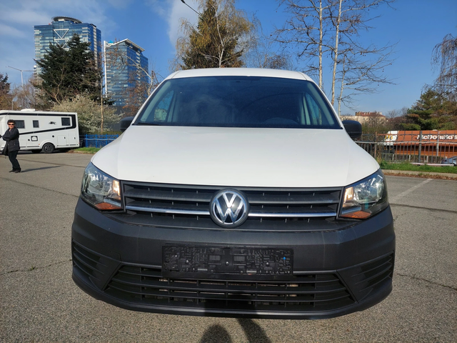 VW Caddy MAXI 2, 0TDI 102ps - автомобили, коли, обяви за нови и употребявани 1
