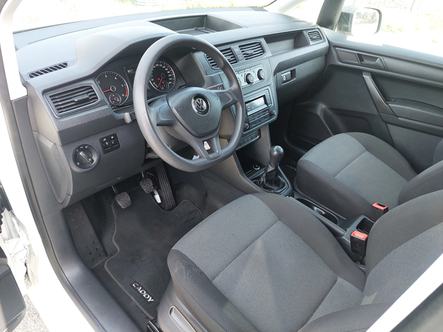 VW Caddy MAXI 2, 0TDI 102ps - автомобили, коли, обяви за нови и употребявани 5