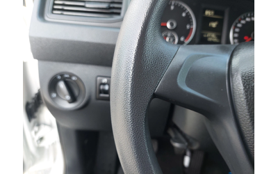 VW Caddy MAXI 2, 0TDI 102ps - автомобили, коли, обяви за нови и употребявани 8