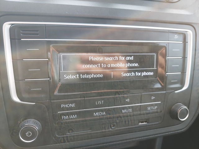 VW Caddy MAXI 2, 0TDI 102ps - автомобили, коли, обяви за нови и употребявани 9