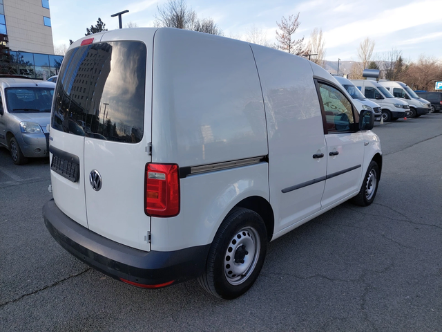 VW Caddy 2, 0TDI 102ps 92000km!!! - автомобили, коли, обяви за нови и употребявани 3