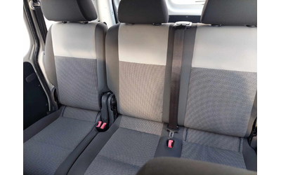 VW Caddy 1,6TDI 75ps 5MECTA - автомобили, коли, обяви за нови и употребявани 9