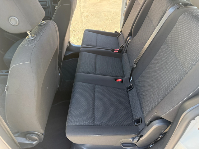 VW Caddy 2.0 tdi DSG 150kc. Дистроник - автомобили, коли, обяви за нови и употребявани 2