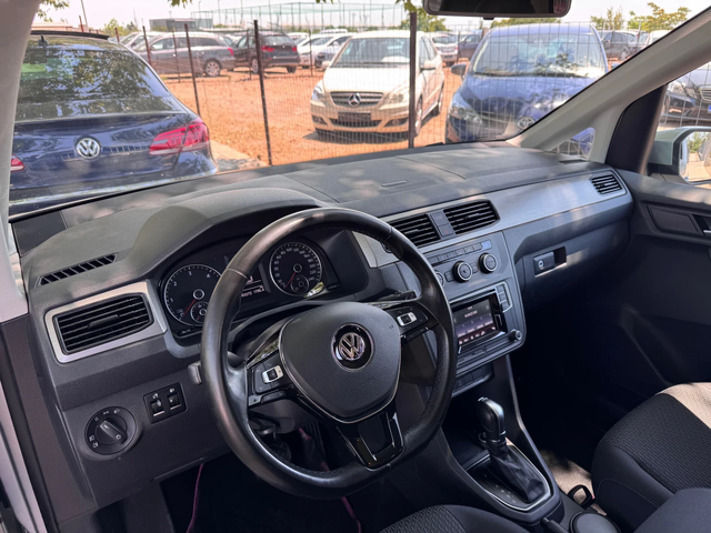 VW Caddy 2.0TDI 102кс DSG * 103хил.км* ПЕРФЕКТЕН* - автомобили, коли, обяви за нови и употребявани 9