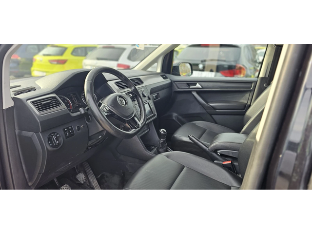 VW Caddy Maxi-7Места* 2020г.-Заводски метан - автомобили, коли, обяви за нови и употребявани 10