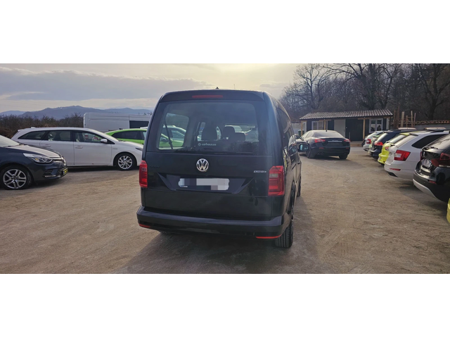VW Caddy Maxi-7Места* 2020г.-Заводски метан - автомобили, коли, обяви за нови и употребявани 6