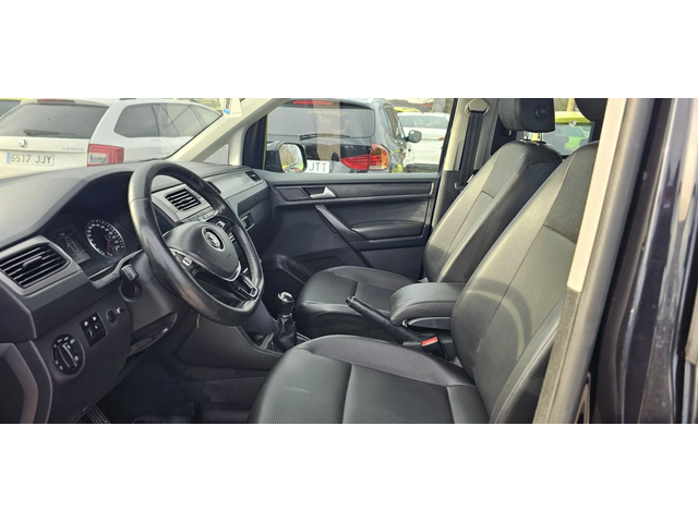 VW Caddy Maxi-7Места* 2020г.-Заводски метан - автомобили, коли, обяви за нови и употребявани 9